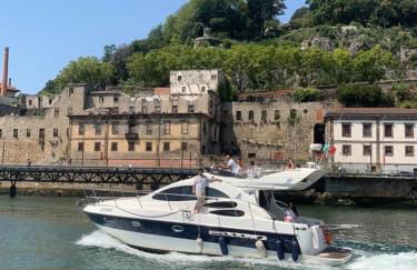 Porto Private Yacht- Accommodation Douro River - Foto 3