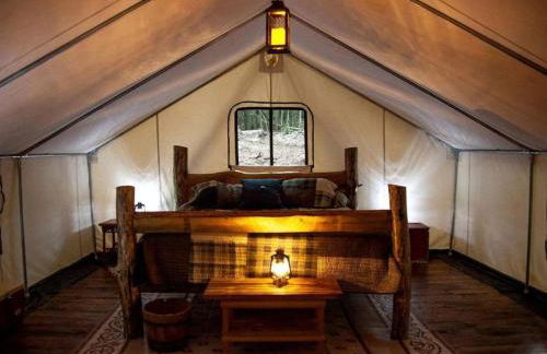 Rustic Safari Tent for a Unique Glamping Experience near Gore Mountain, New York - Photo 6
