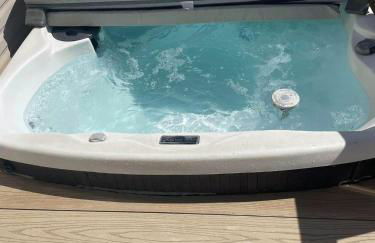 Blenheim Hot Tub Lodge - Foto 4