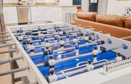 Gorgeous 4-bed home with Golf, Pool, & Hot Tub! - Photo 15