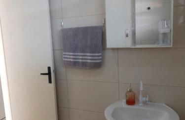 Kitnet calma, Próx a Br101 - Foto 7