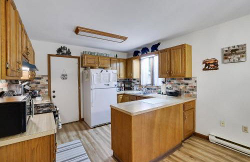 Serenity and Fun all in one in this Cozy Pocono Cabin - Foto 15