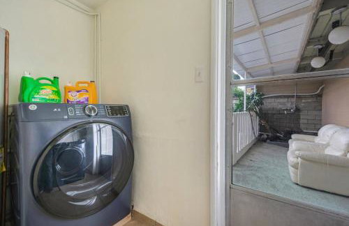 Newly Renovated Home Spacious Close 2 Hospital - Foto 18