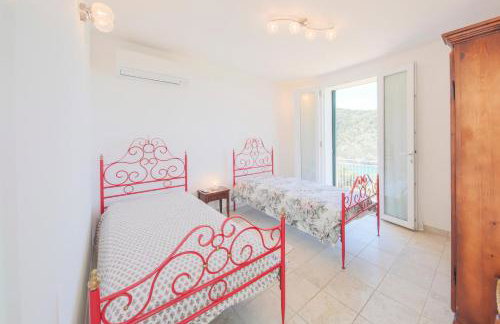 Villa Belvedere Nisporto - Photo 9