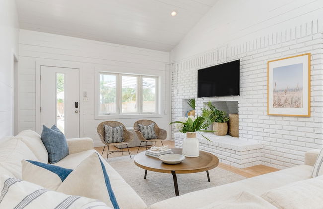 Twin Fin by Avantstay Walk to the Beach - Chic 30A Retreat - Foto 14