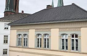 Gemütliche Maisonettewohnung mit Dachterrasse am Schloß - Photo 53