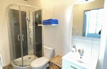 L'Ibéris - Toutes les commodités dans la rue - 1er étage - Photo 5