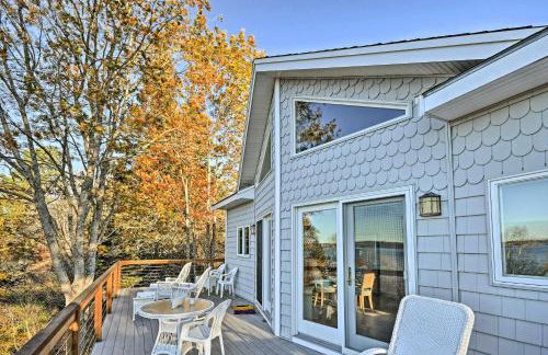 Oceanfront Sullivan Cottage on 6 Acres with Kayak! - Foto 22