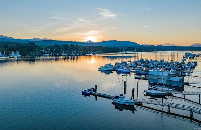 Suite at Trails End Beach House - Photo 27