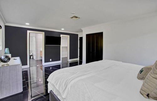 Coral Lane by Rove Travel - Home with Pool & BBQ - Foto 20