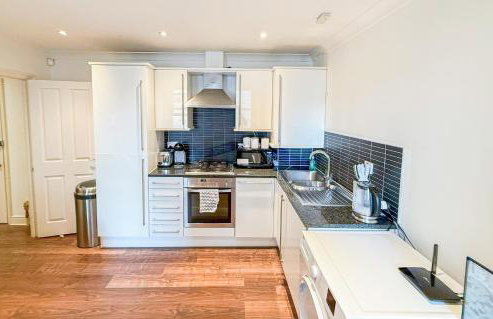 Promo Rate - 2BDR flat with AC in Embankment near Charing Cross, Trafalgar Square, London Eye, Big Ben - Photo 14