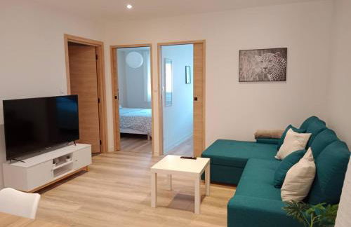 Le Pérouges 3ch proche toutes commodités - Foto 4