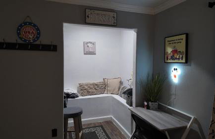 Spacious 4BR 3Baths Near Airport and La Plaza Mall - Photo 59