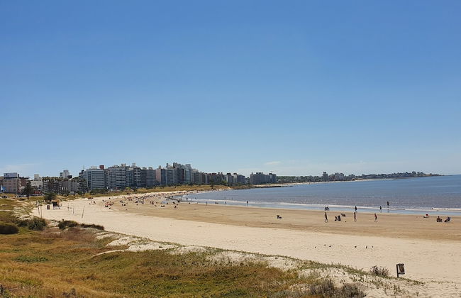 Modern Apartment First Line Beach, Montevideo UY - Foto 10