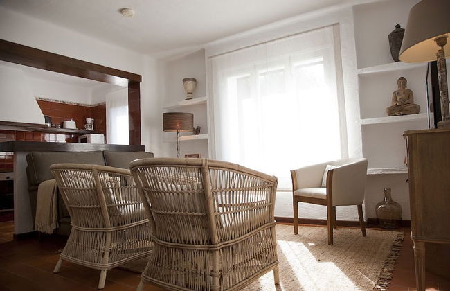 Bini Belin Villa de Lujo WIFI y Piscina - Photo 10