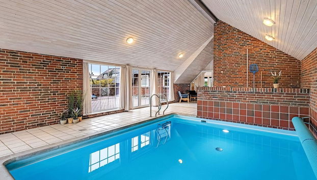 10 Person Holiday Home in Ringkobing - Foto 5, Piscina