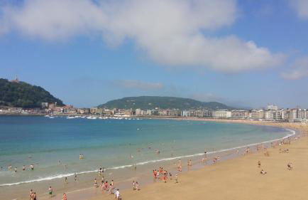 Ondarreta Beach Apartment con parking free y Aire acondicionado - Foto 22