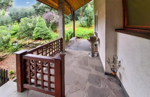 6 Bedroom Amazing Home In Mucharz - Foto 14