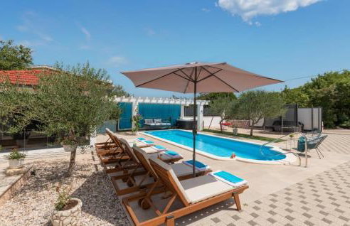 Awesome Home In Kamenmost With Jacuzzi - Foto 17