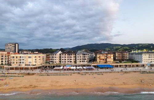 Zarautz Beach with parking by Aston Rentals - Foto 22