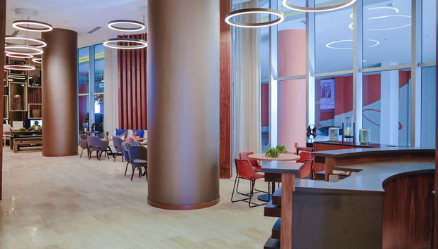 Luxury Beachfront Condo with Ocean View - Foto 3, Vestíbulo