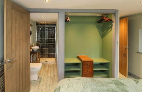 Becket's Barn - Photo 19