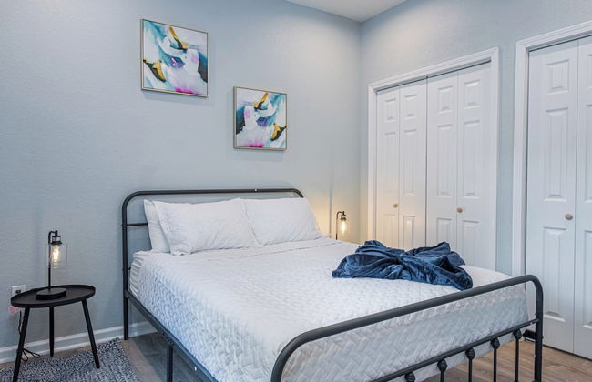 Heaven-sent Convenient 4br/ 3BA Near Downtown - Foto 9