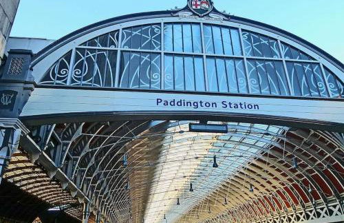 Stylish One Bed Flat in Paddington Pool and gym next door Free secure underground parking nearby - Foto 14