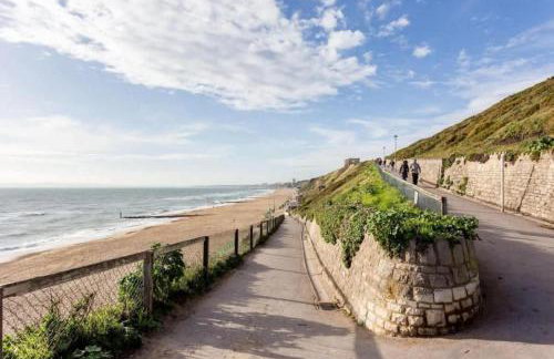 Sun-Soaked- Charming Views Overlooking the Harbour - Foto 7