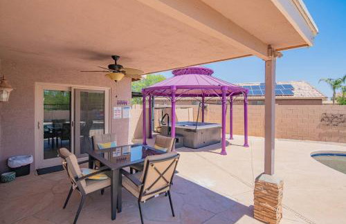 StayShores Chic Retreat – Pool HotTubSweet Sleep - Photo 56