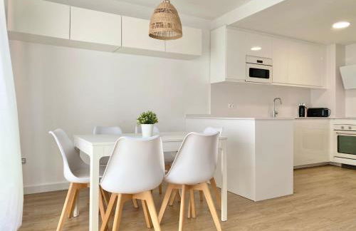 Ático con Vistas al Mar a un Paso del Centro - Foto 10