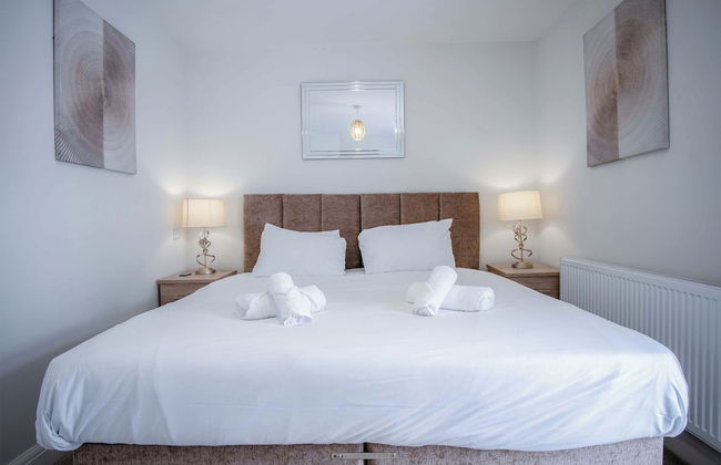 Fleet Street - 2 Bedroom - Swansea - Photo 5