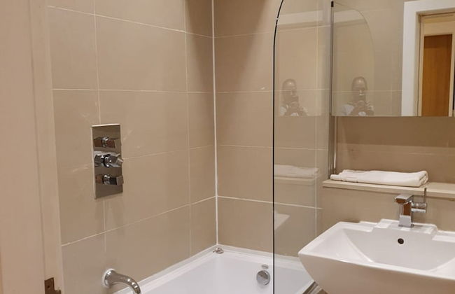 Contractor Bookers at Infinity Apartments - Foto 34