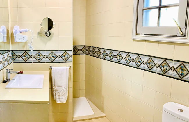 Apartamentos Ambassador - Photo 15