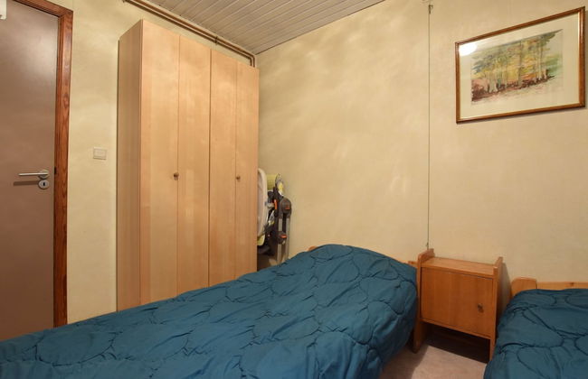 Forest Cottage With Ponds - Photo 2