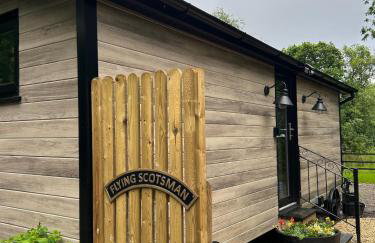 Flying Scotsman Unique Carriage Pet Friendly! Lazy Spa can be available upon request with additional cost of 40 - Foto 1