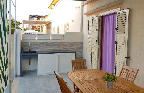 Oroblu. Villetta singola a 50 metri dal mare - Foto 5