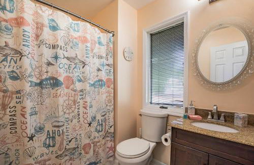 New Listing! Water Views with Short Walk to Dataw Clubhouse and Pool - Sleeps 6 - Foto 23