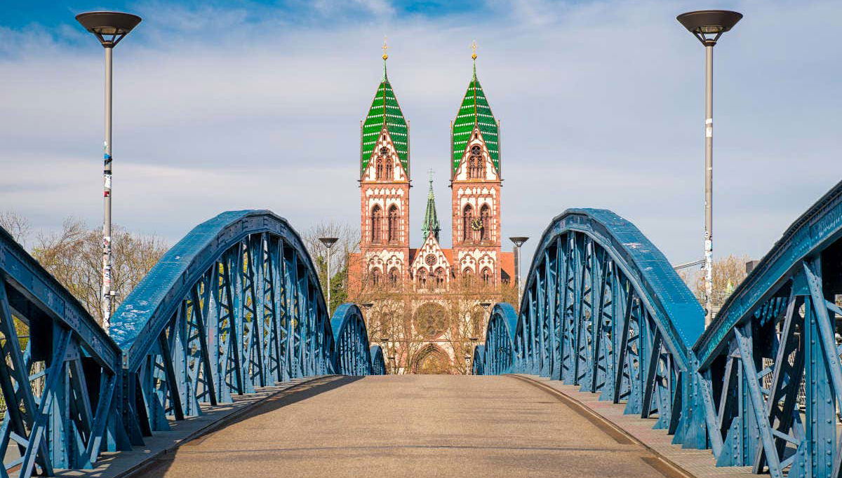 Tour privado por Friburgo de Brisgovia - Foto 2, Puente Azul