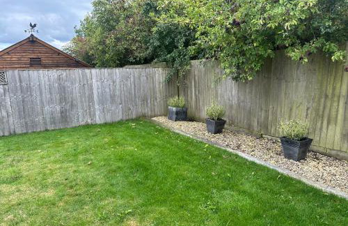 Old Groom's Cottage - Photo 24