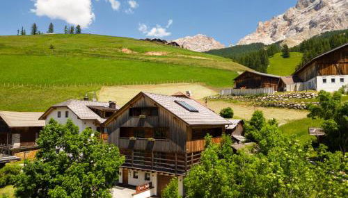 Ciasa Soplà - Foto 1