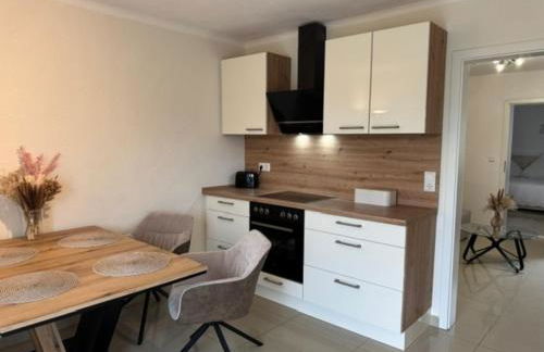 Moderne Erdgeschosswohnung und eigenem Garten für bis zu 4 Personen - Foto 9