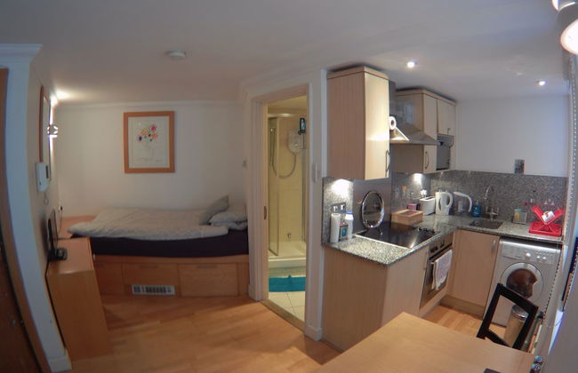 Tower Hill Studio Appartment - Foto 1