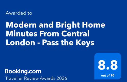 Modern and Bright Home Minutes From Central London - Pass the Keys - Foto 5