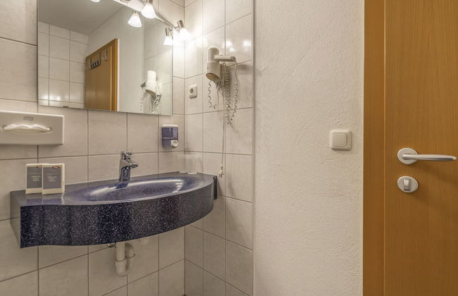 Apartment in Stubai With Balcony and ski Room - Photo 10