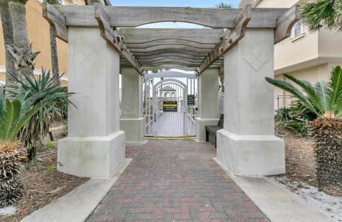 The Spyglass a 5 bed 3 bath house that sleeps 14 and just 67 steps from the beach - Foto 104