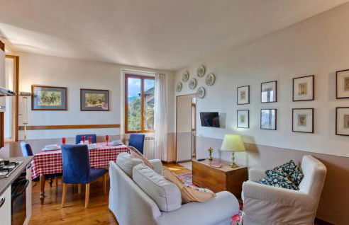 Awesome Apartment In Carcegna Di Miasino No - Foto 3