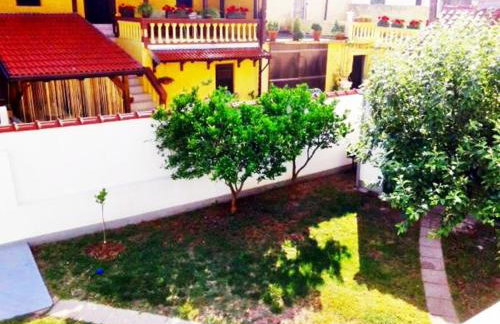 Apartments Eugen Pedisić - Photo 20