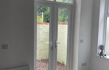 3 Double Bedroom Home-Sleeps 8 - Castle Donnington - Foto 4