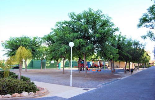 Family-Friendly Beach House ideal for Holidays & Workers at Beach Sagunto Valencia - Foto 29